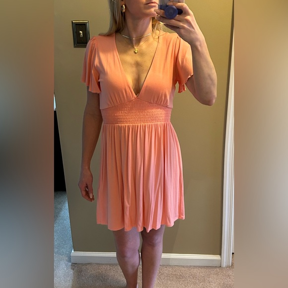 Forever 21 Coral V-Neck Dress - Picture 2 of 7
